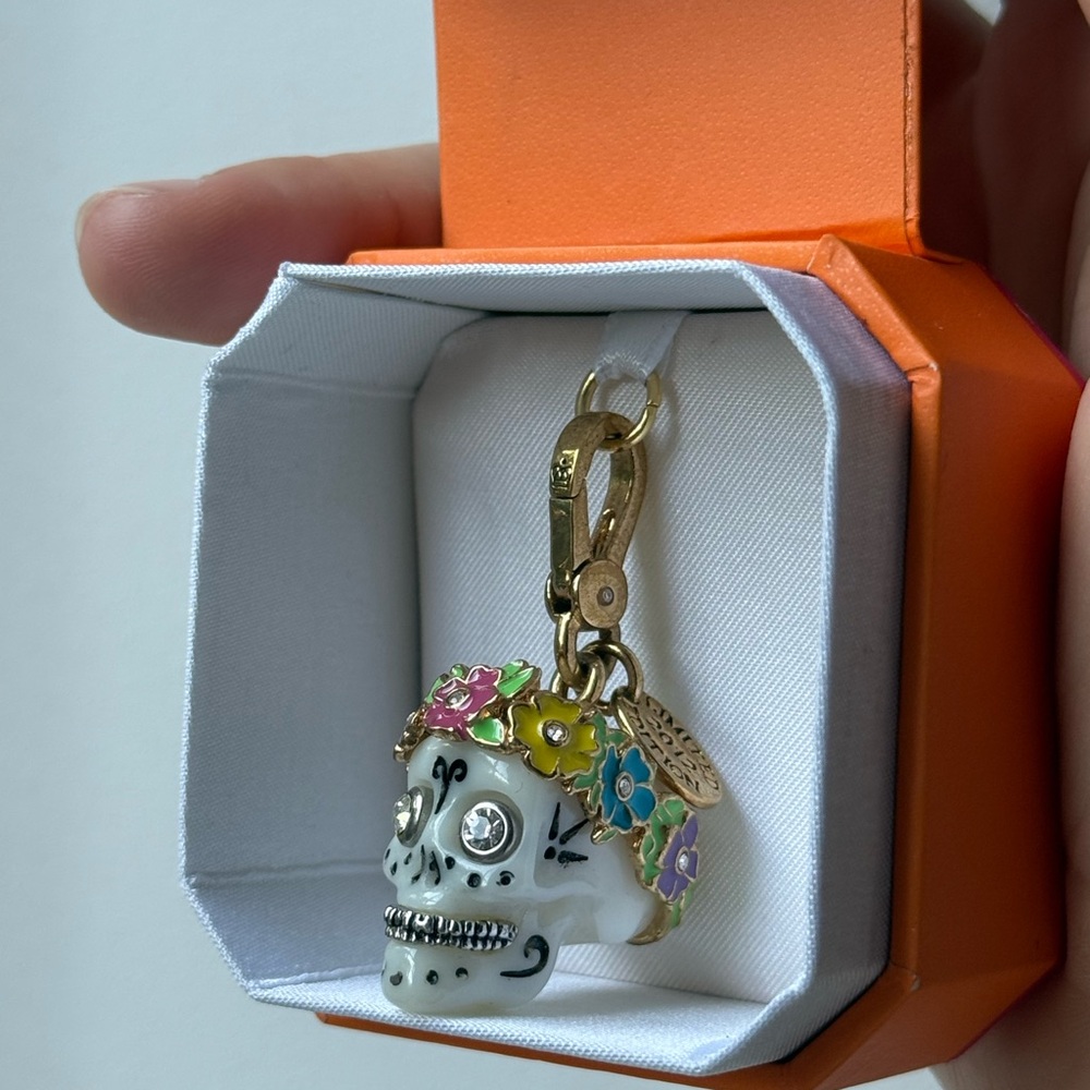 Juicy Couture Sugar Skull Charm - Picture 2 of 6